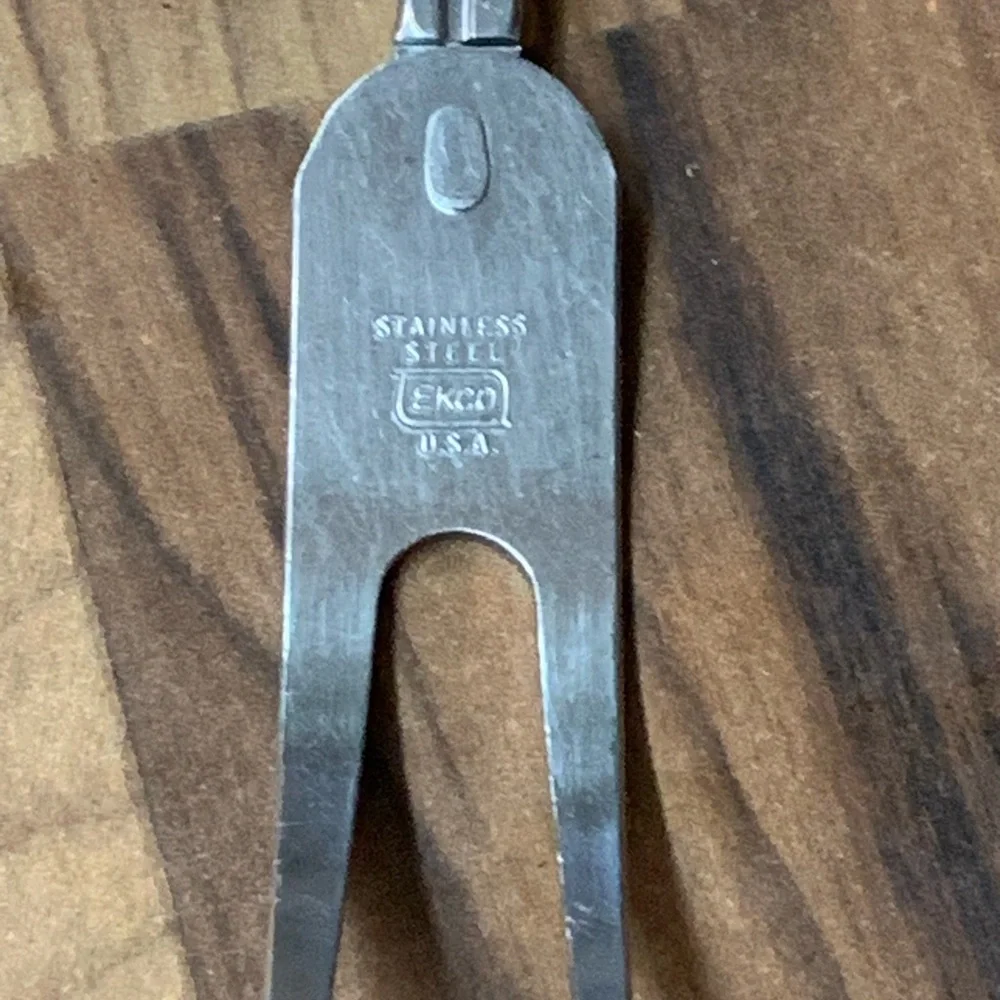Vintage EKCO USA 11